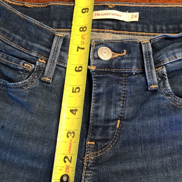 Levi’s 710 Super Skinny Jeans - Picture 13 of 14